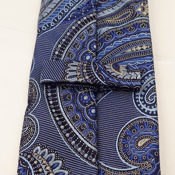 John W. Nordstrom Men's 100% Silk Tie Blue Designer Paisley Necktie - Picture 4 of 6